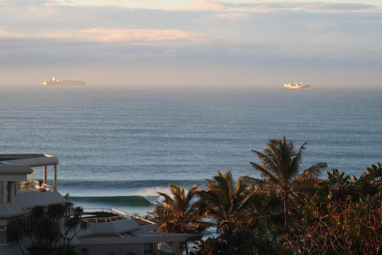 24 Sea Lodge - Sea Viewing Apartment Durban Bagian luar foto