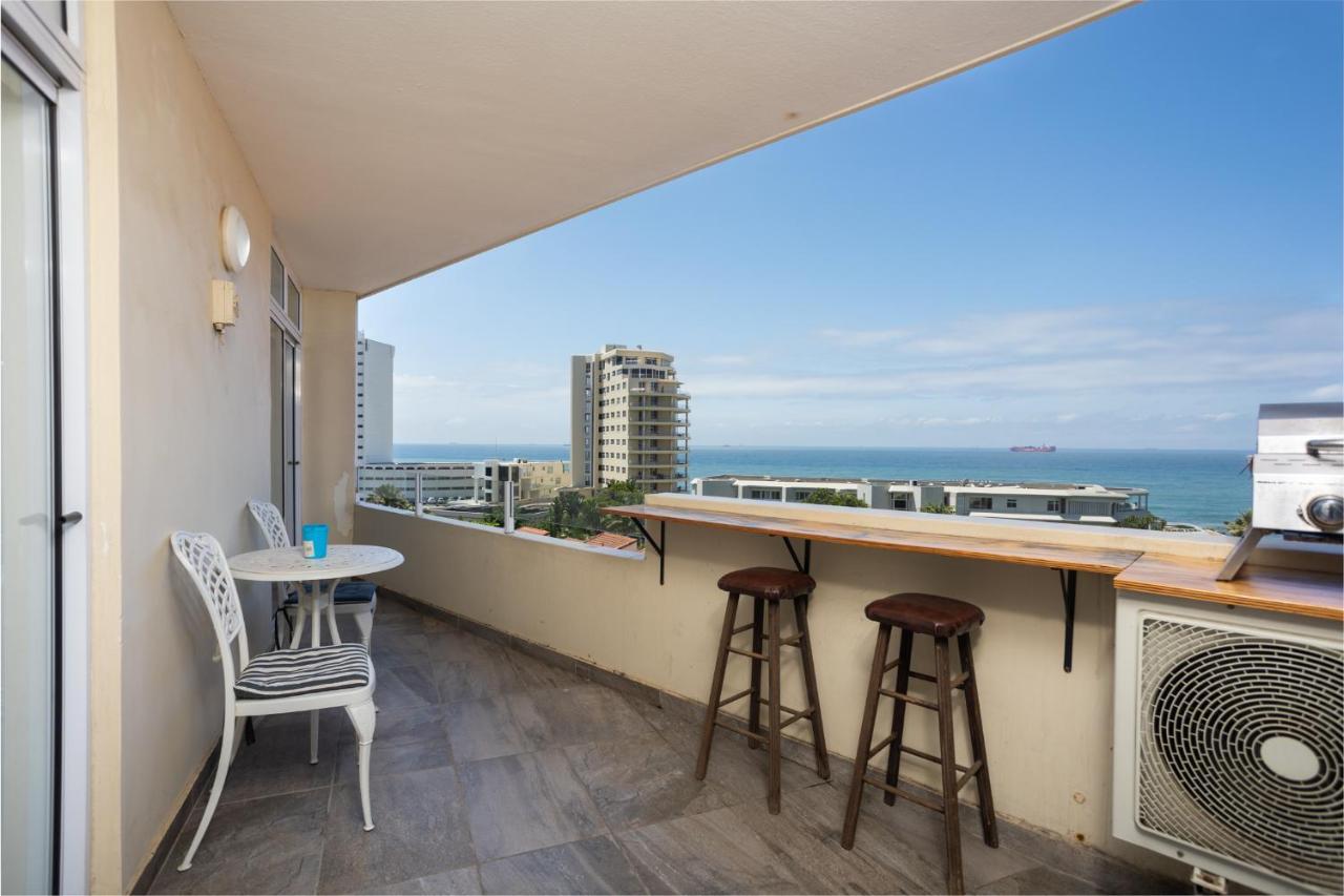 24 Sea Lodge - Sea Viewing Apartment Durban Bagian luar foto