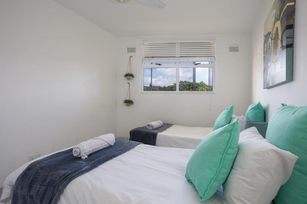 24 Sea Lodge - Sea Viewing Apartment Durban Bagian luar foto